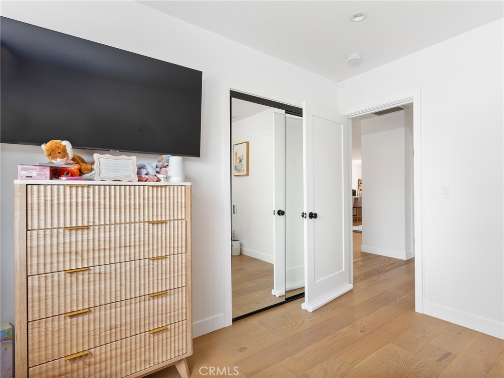 6566 W 85th Street