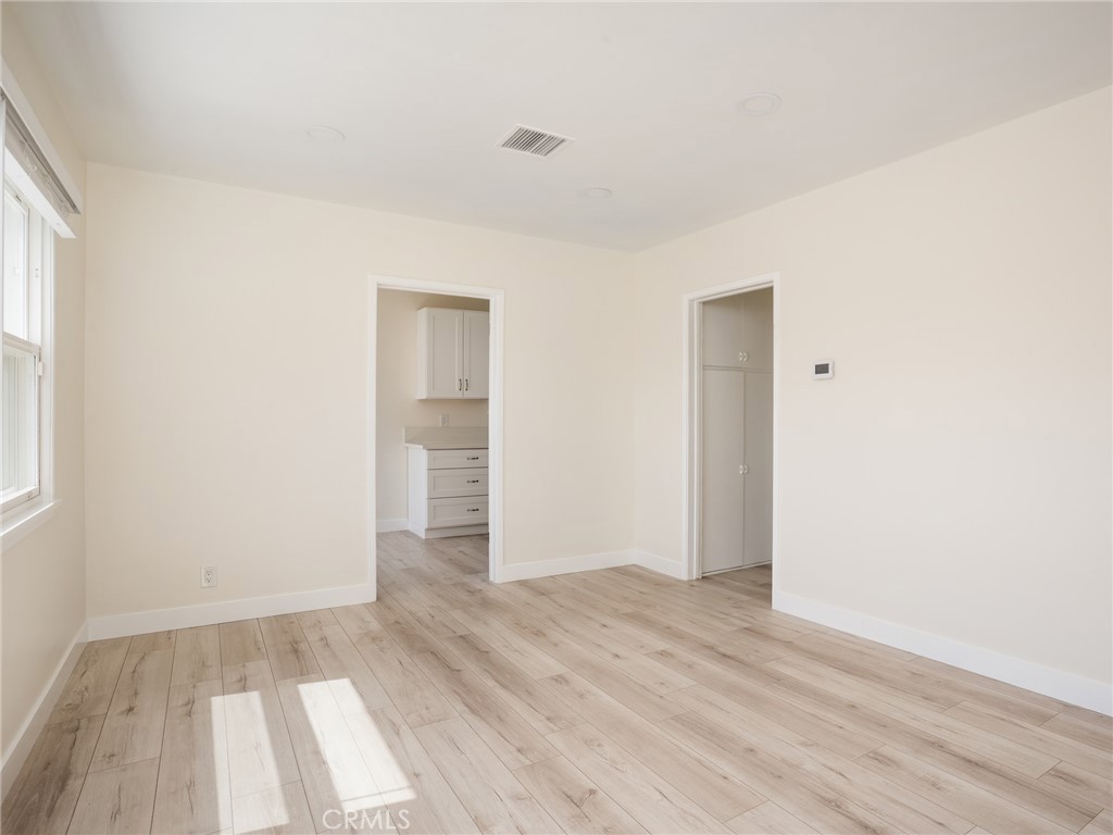 529 E Walnut Avenue A