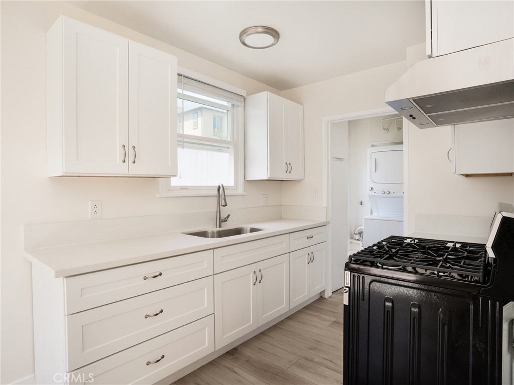 529 E Walnut Avenue A