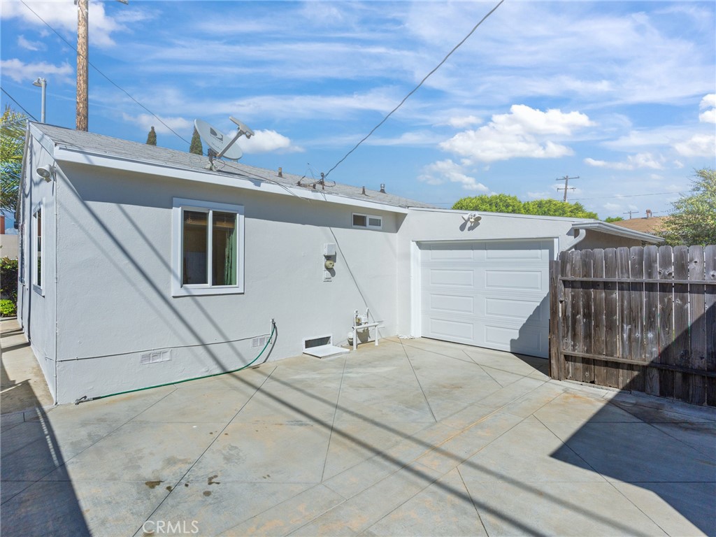 12808 Shoup Avenue