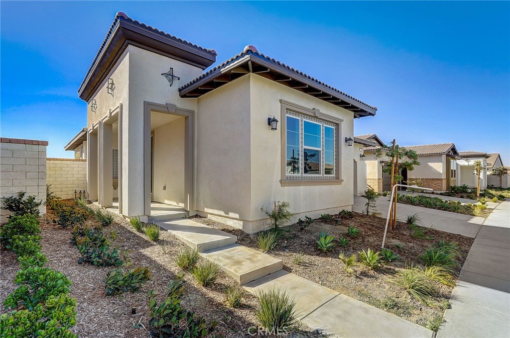 4020 E Amigos Privado