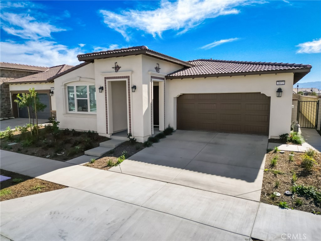 4020 E Amigos Privado