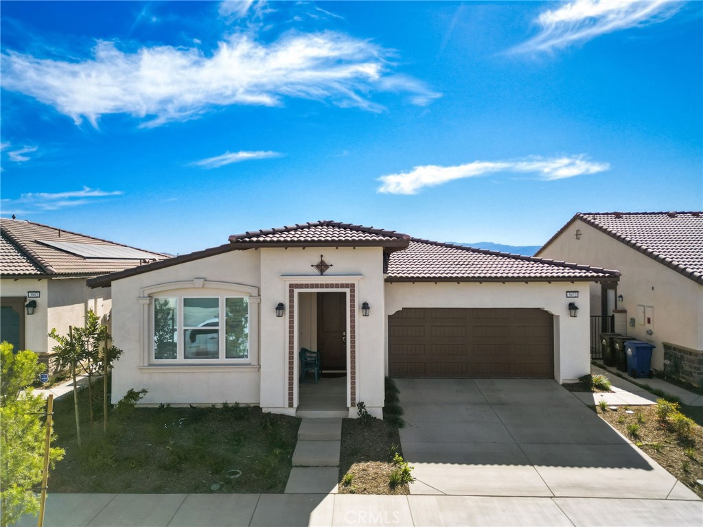 4020 E Amigos Privado