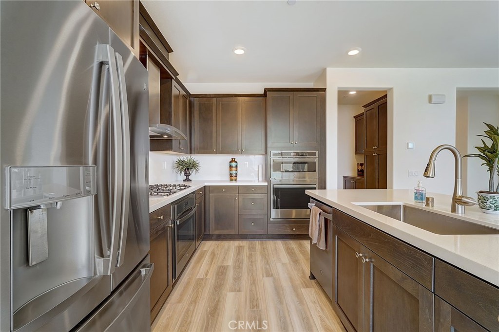 4020 E Amigos Privado