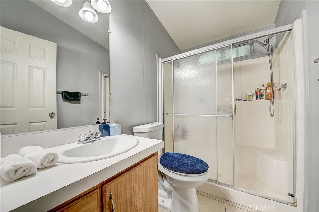 2770 W Lincoln Avenue 52