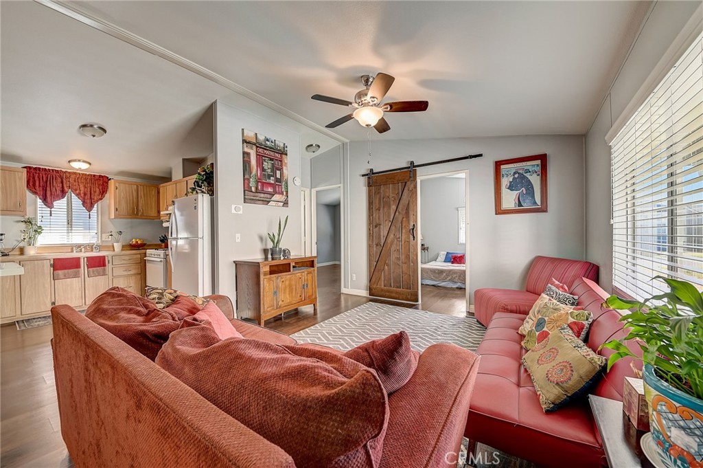 2770 W Lincoln Avenue 52