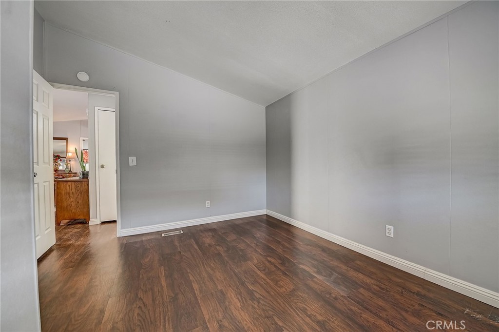 2770 W Lincoln Avenue 52