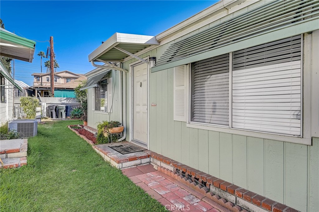 2770 W Lincoln Avenue 52