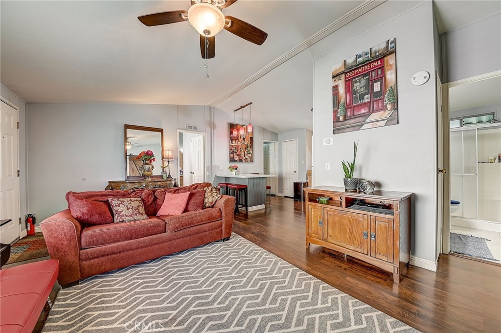 2770 W Lincoln Avenue 52