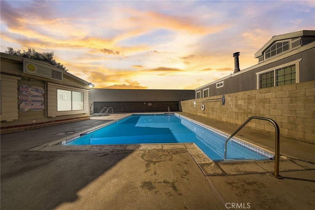 2770 W Lincoln Avenue 52