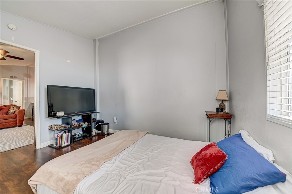 2770 W Lincoln Avenue 52