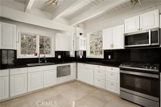 26300 Chester Court