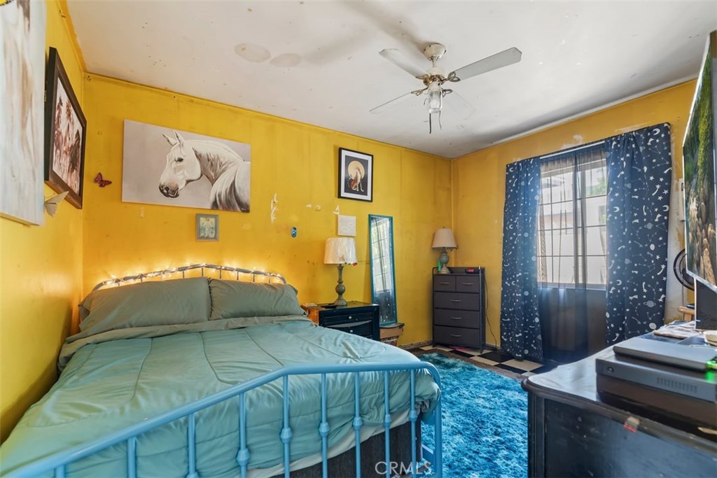 13622 Hartsville Street