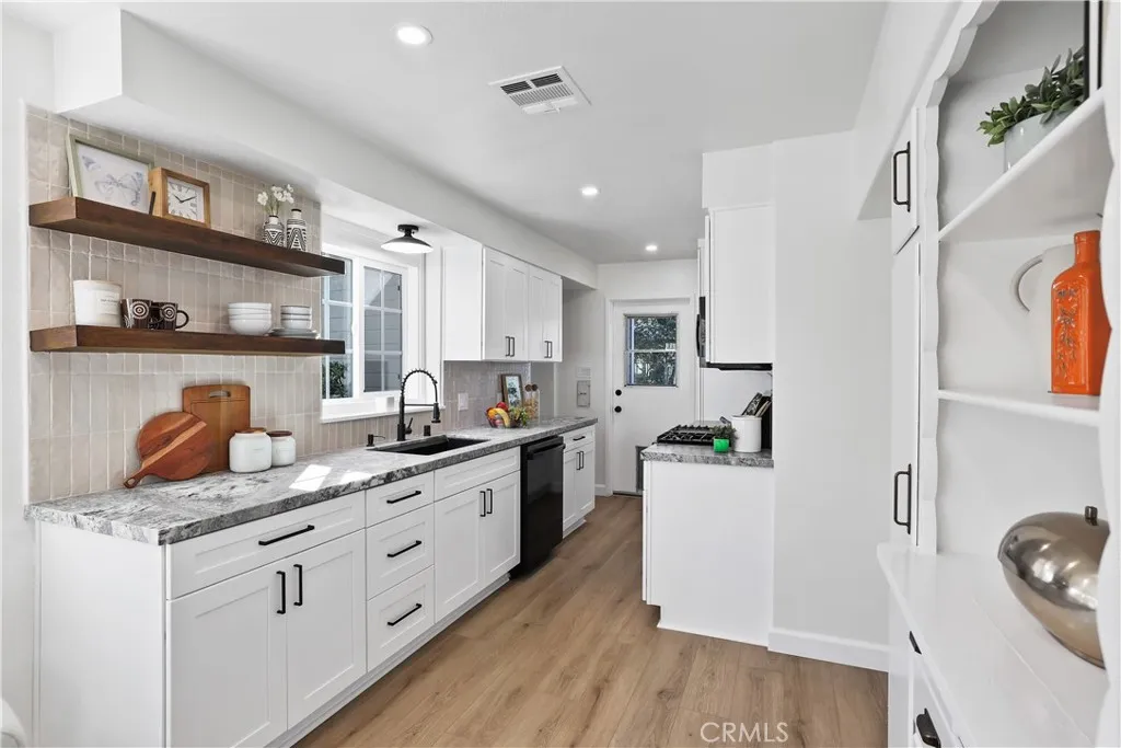 139 Ramona Dr