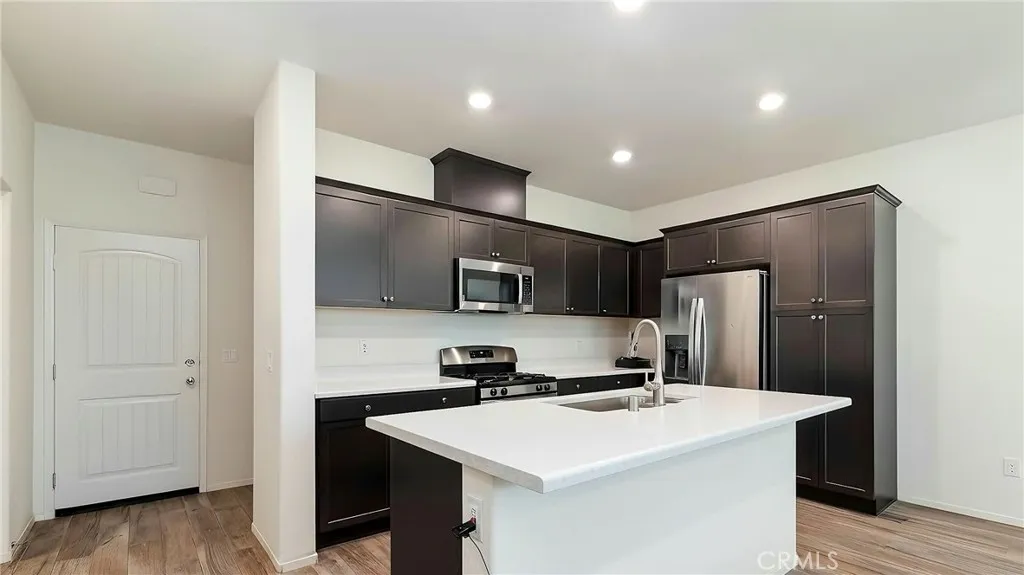 27351 Georgetown