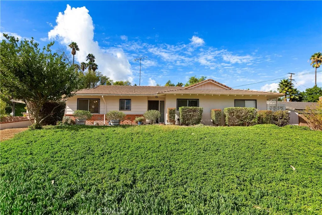 11139 Western Hills Drive