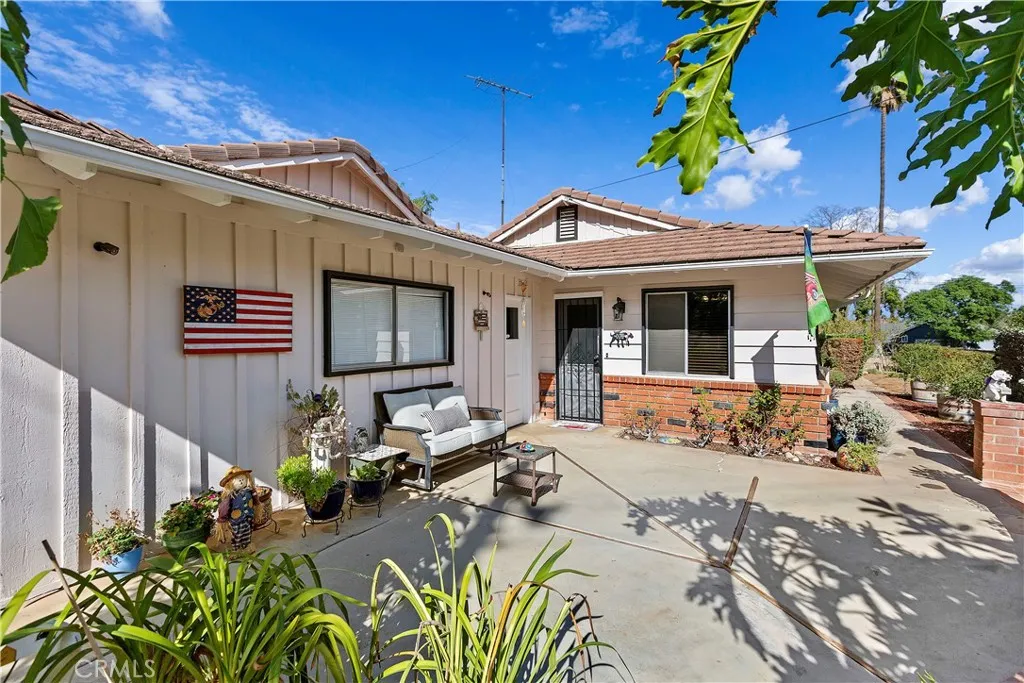 11139 Western Hills Drive