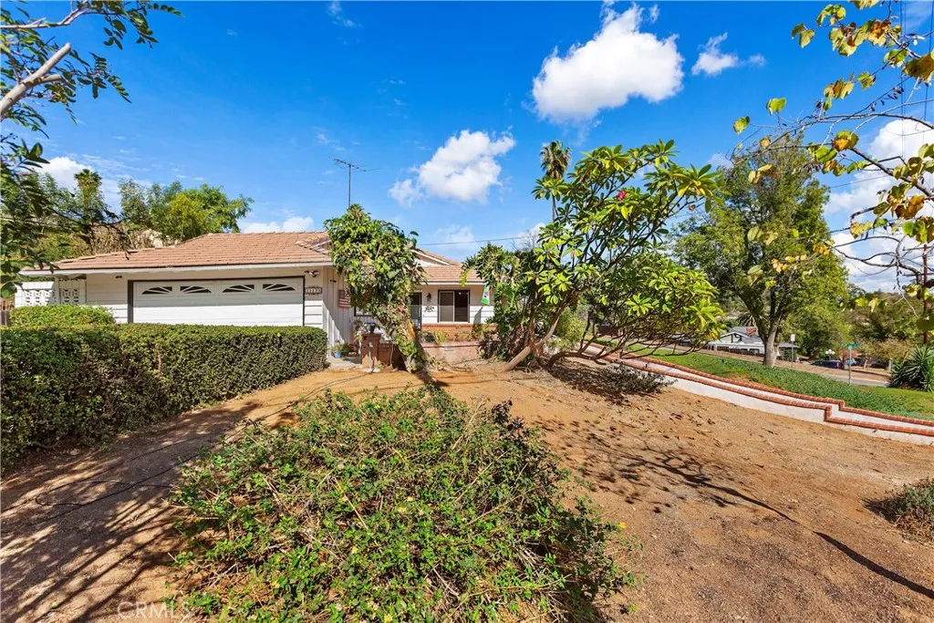 11139 Western Hills Drive