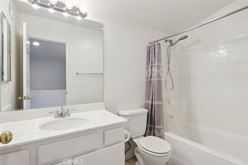 717 Cedar View Drive