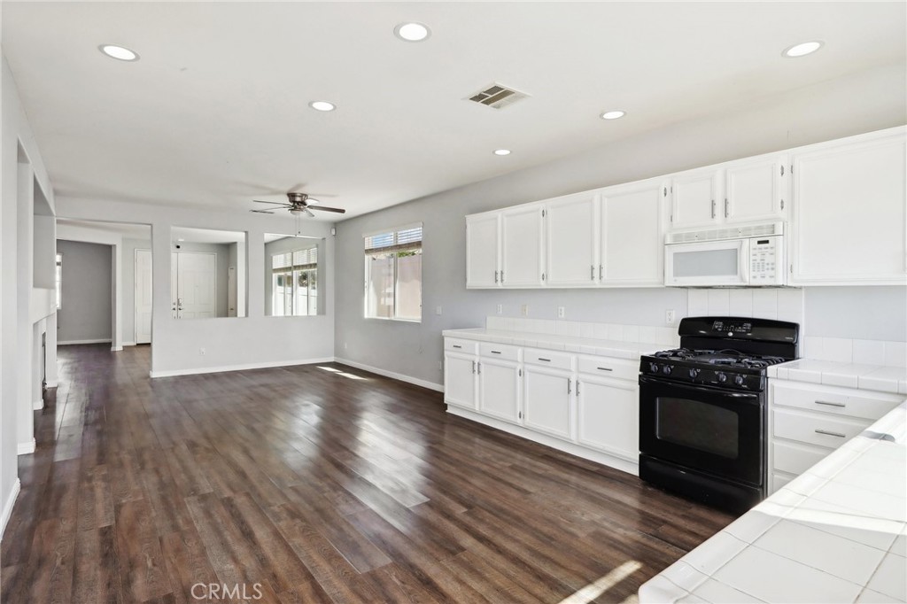 717 Cedar View Drive