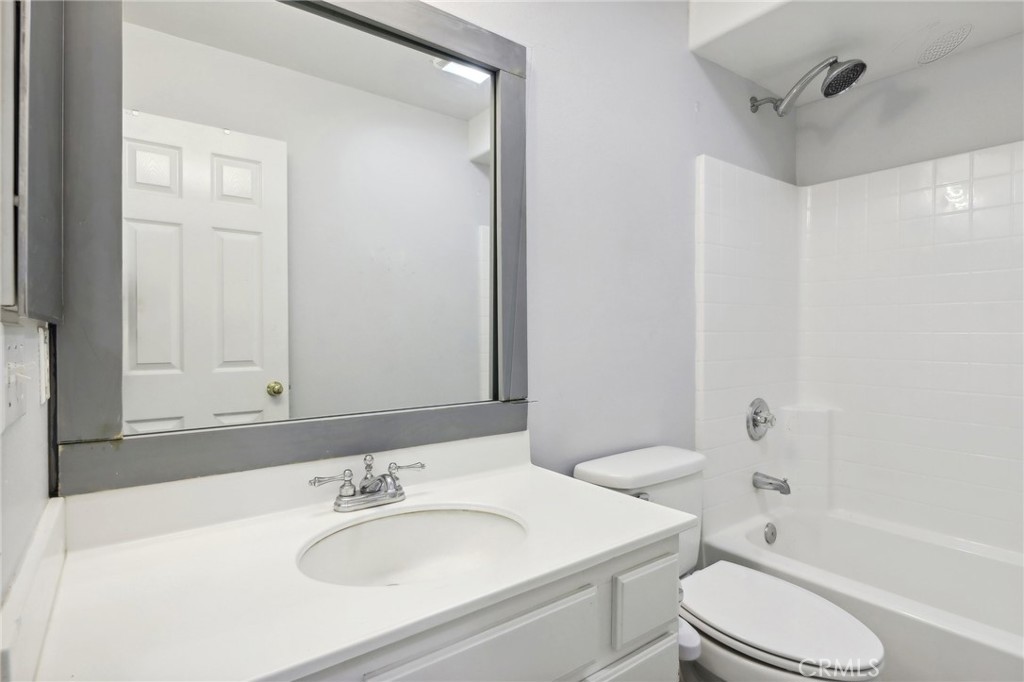 717 Cedar View Drive