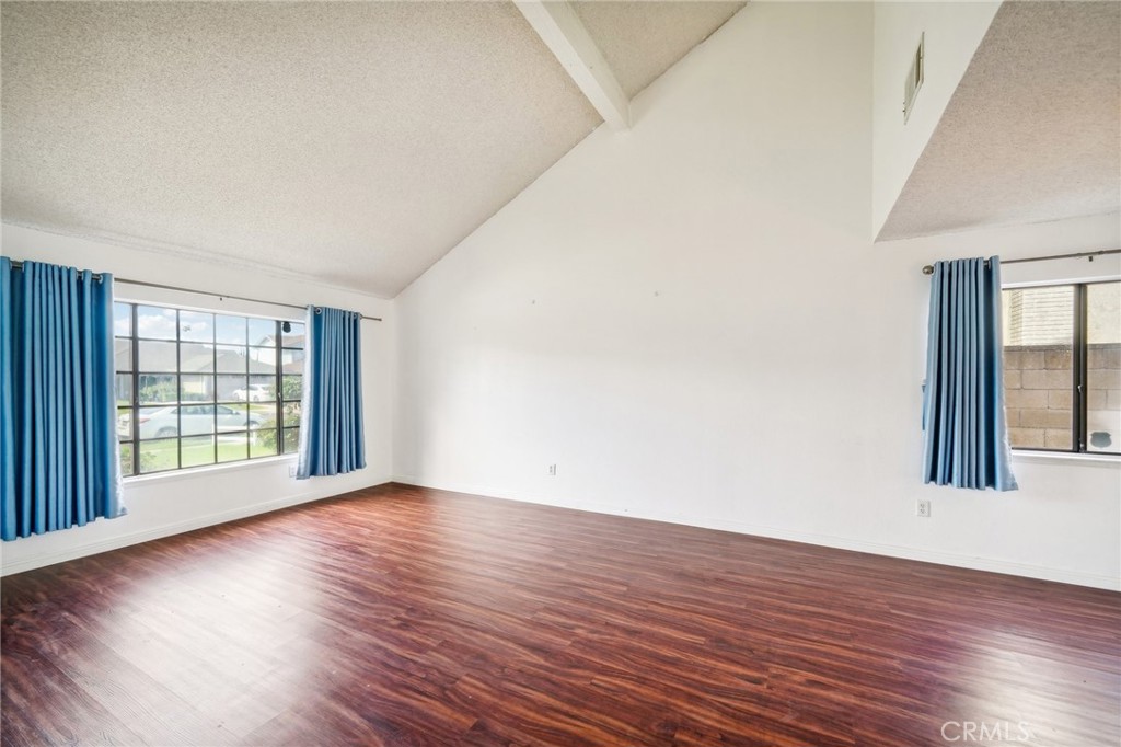 1324 N Hacienda Drive