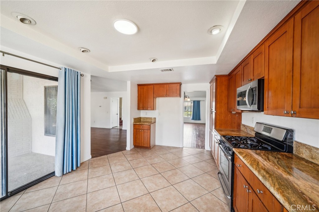 1324 N Hacienda Drive