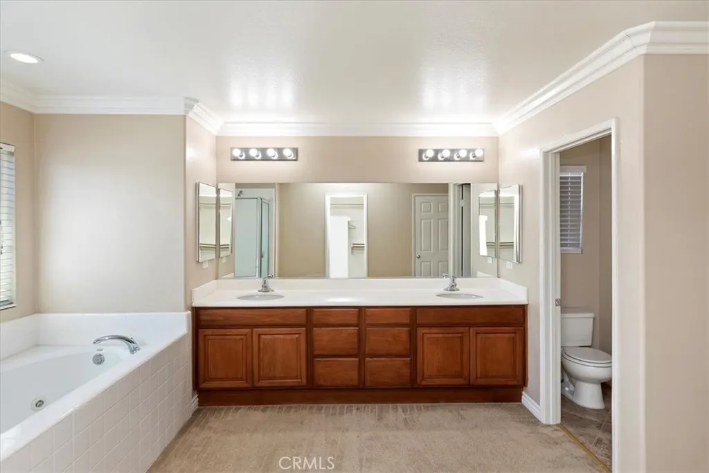 6522 Gold Dust Street