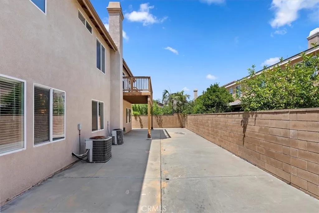 6522 Gold Dust Street