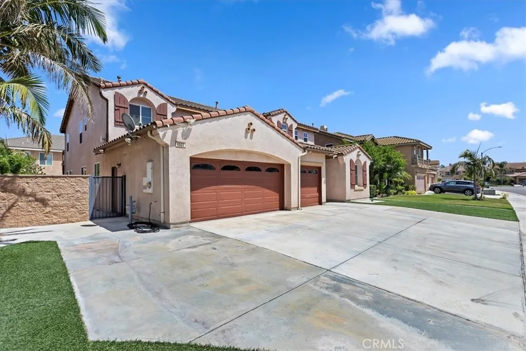 6522 Gold Dust Street
