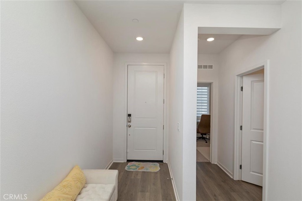2275 Melogold Way