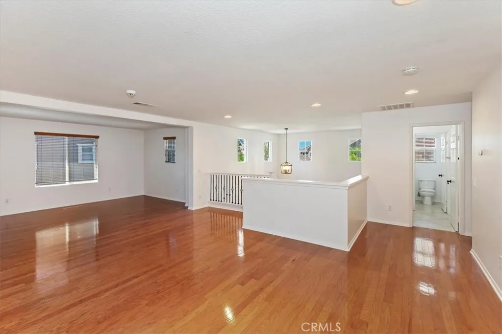 27792 Carlton Oaks Street