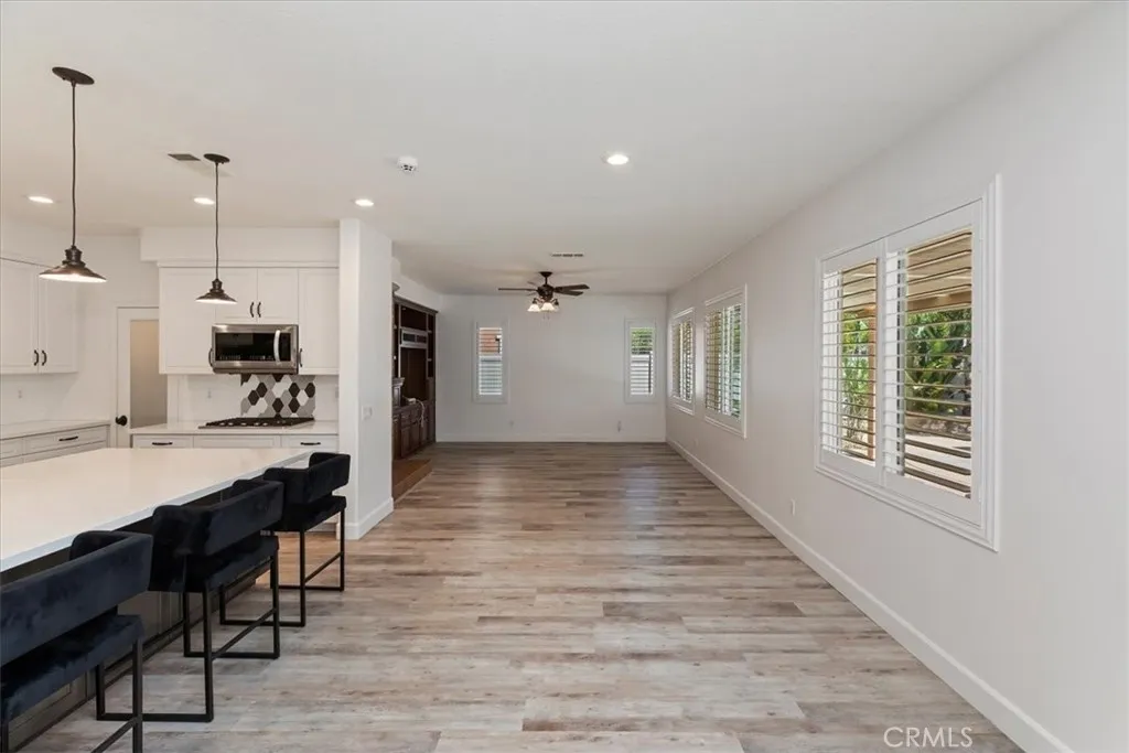 27792 Carlton Oaks Street