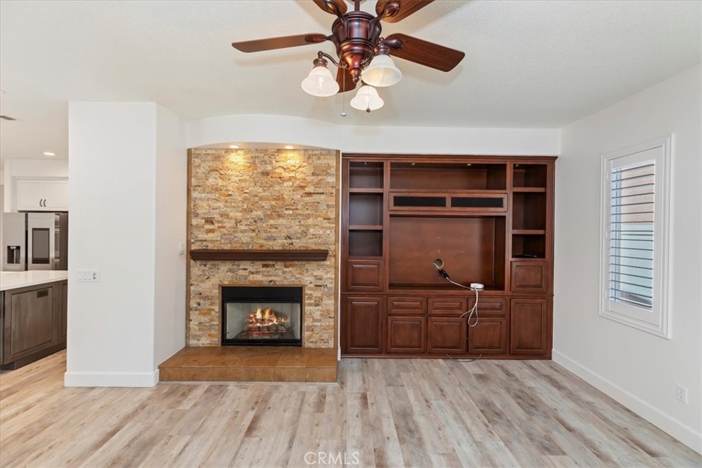 27792 Carlton Oaks Street