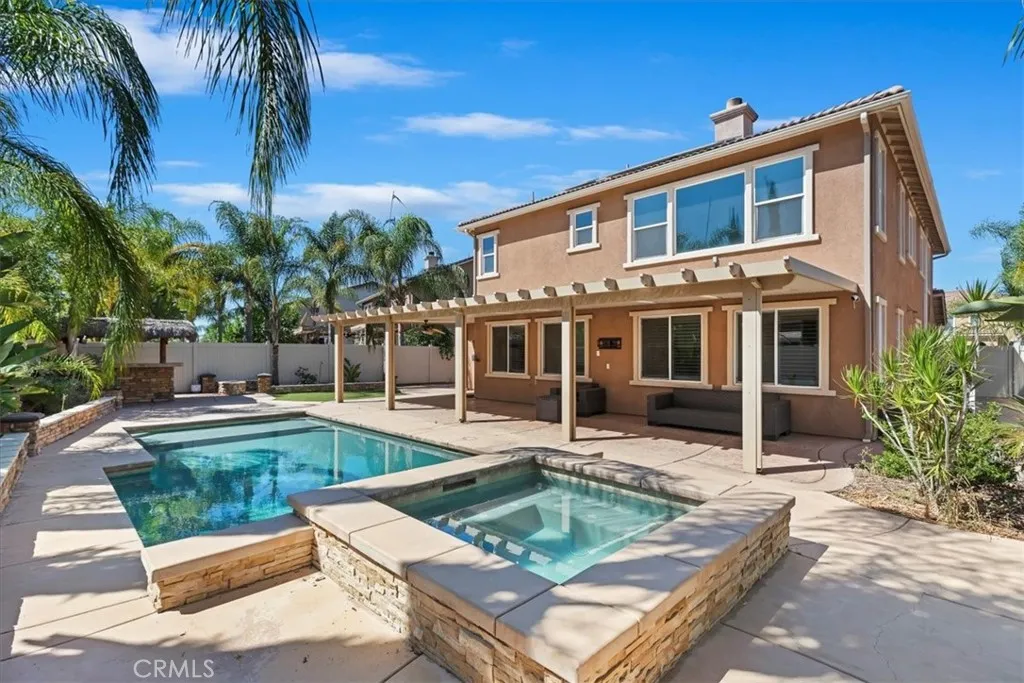 27792 Carlton Oaks Street