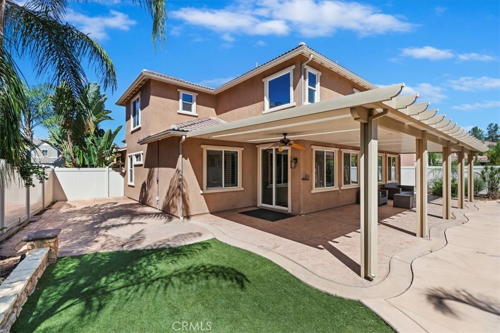 27792 Carlton Oaks Street