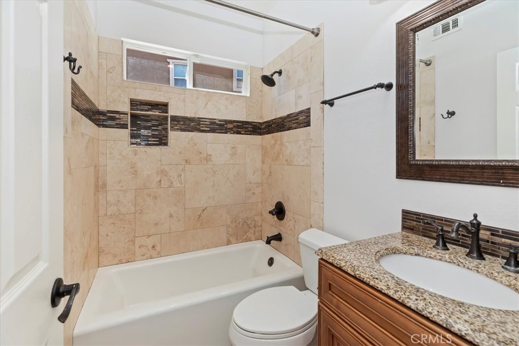 27792 Carlton Oaks Street