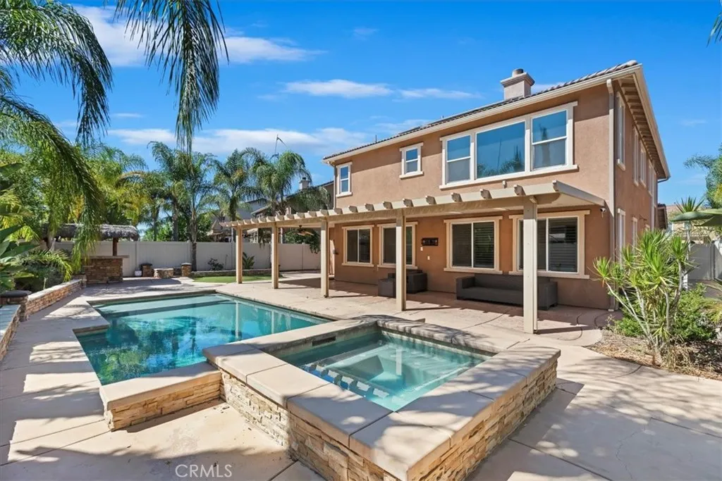 27792 Carlton Oaks Street