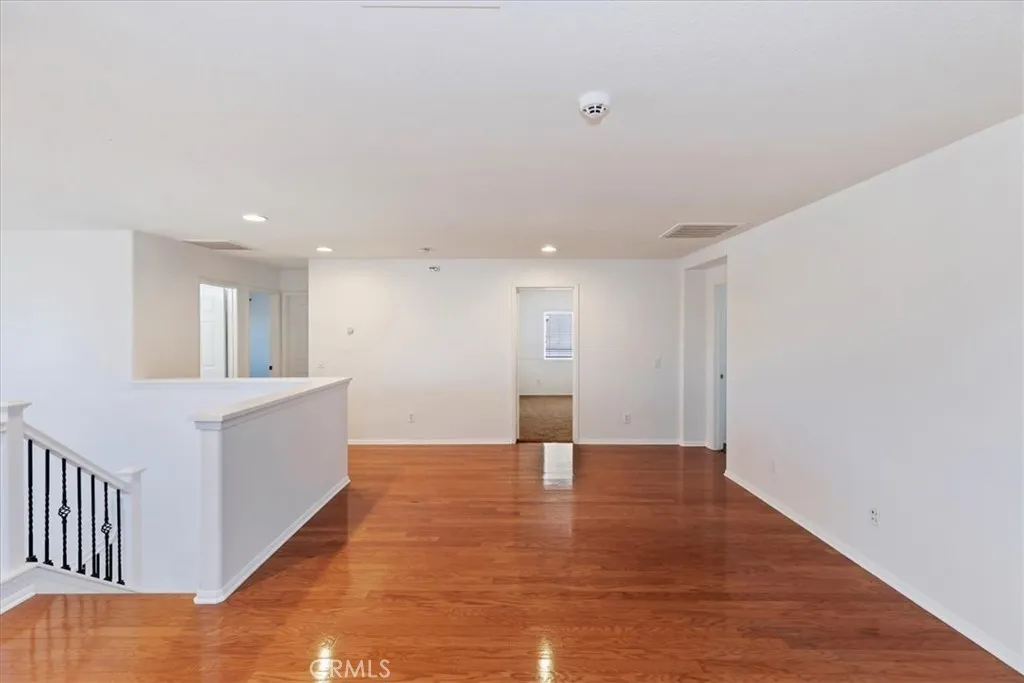 27792 Carlton Oaks Street