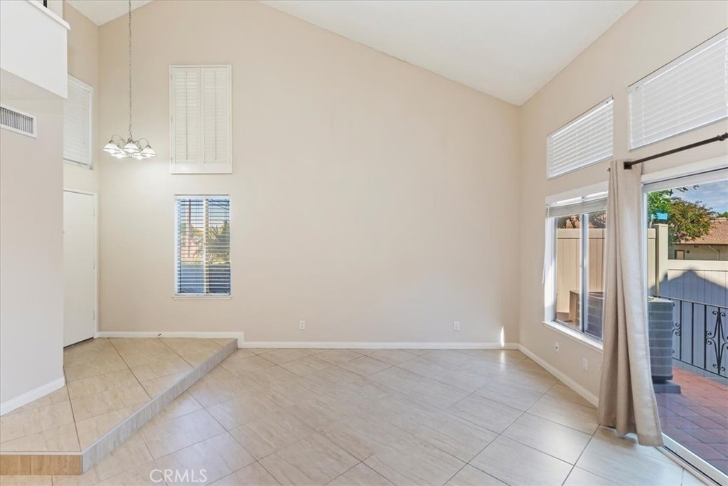 1616 Windmill Lane A