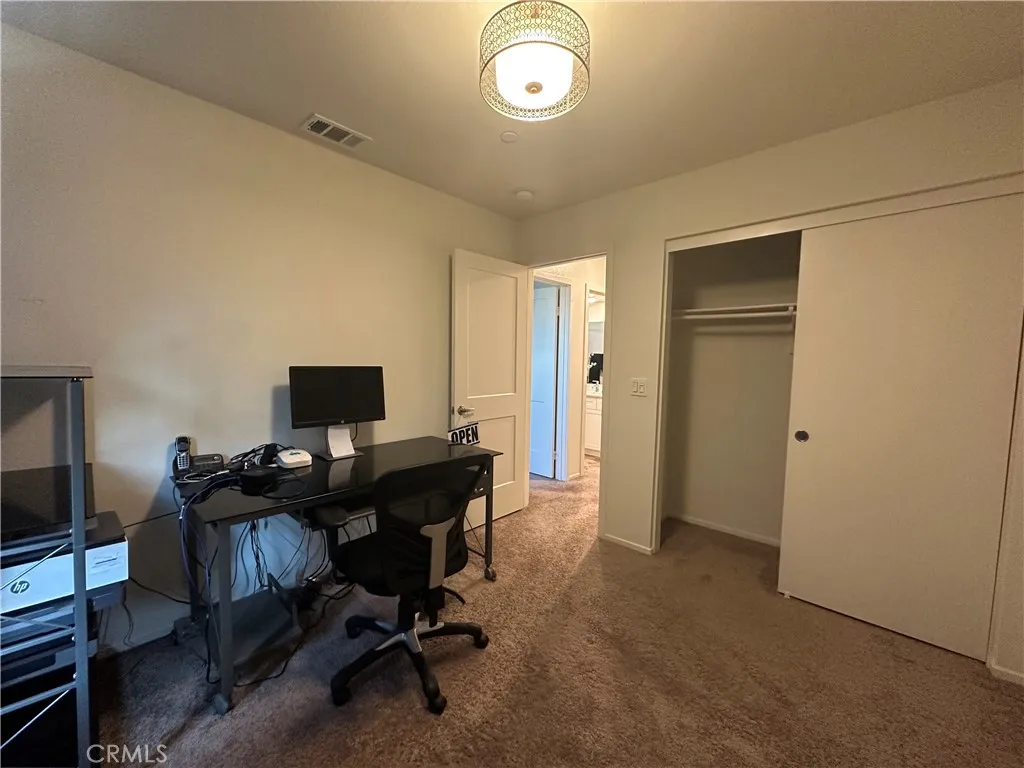 17612 Garden House Lane, Bellflower