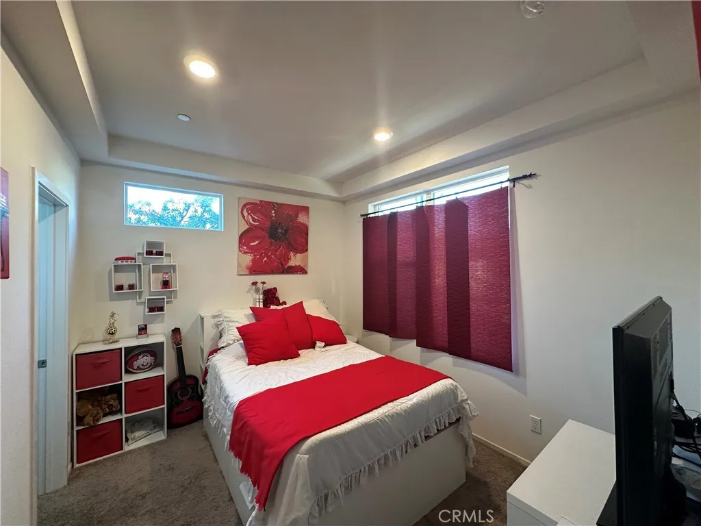 17612 Garden House Lane, Bellflower