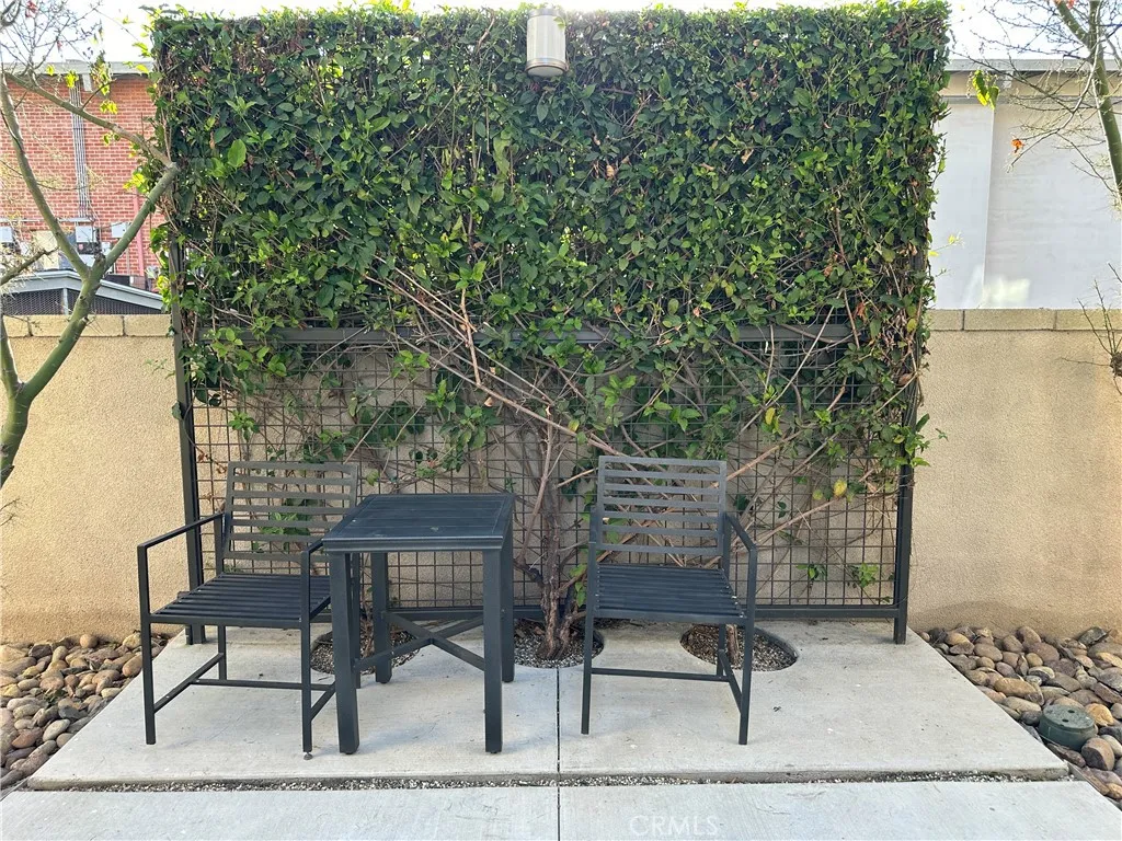 17612 Garden House Lane, Bellflower