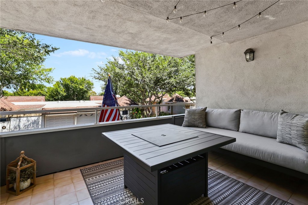 22246 Caminito Arroyo Seco 80