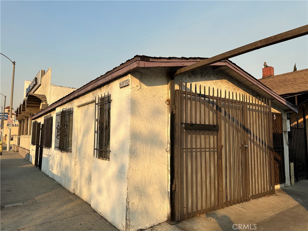 12008 Long Beach Boulevard