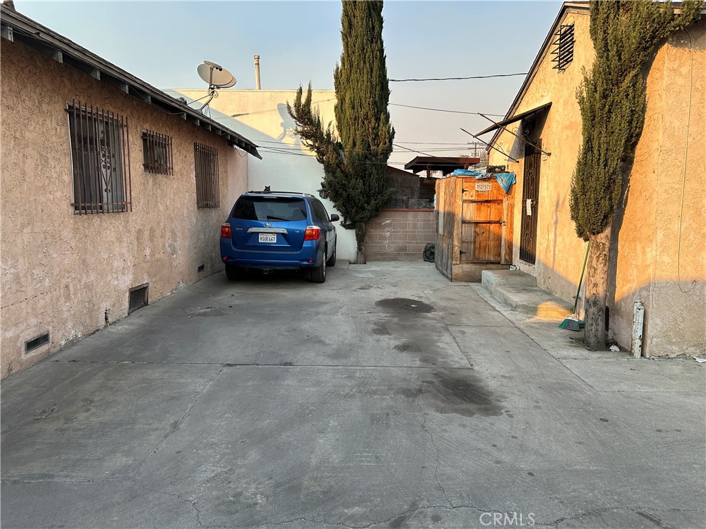 12008 Long Beach Boulevard