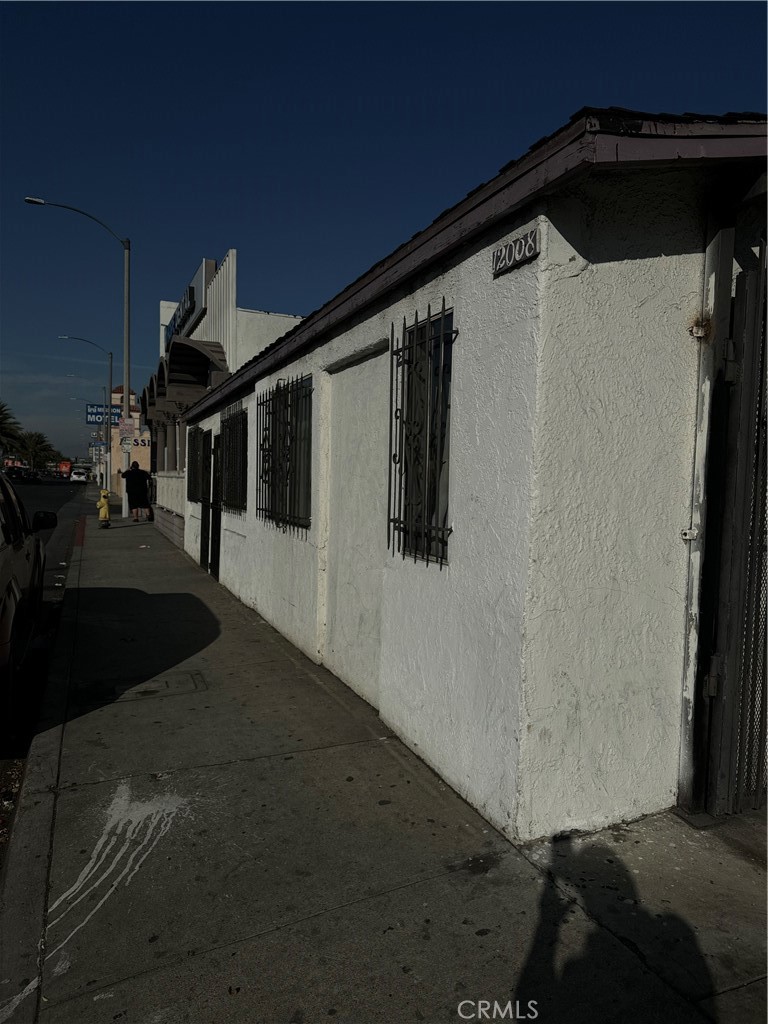 12008 Long Beach Boulevard