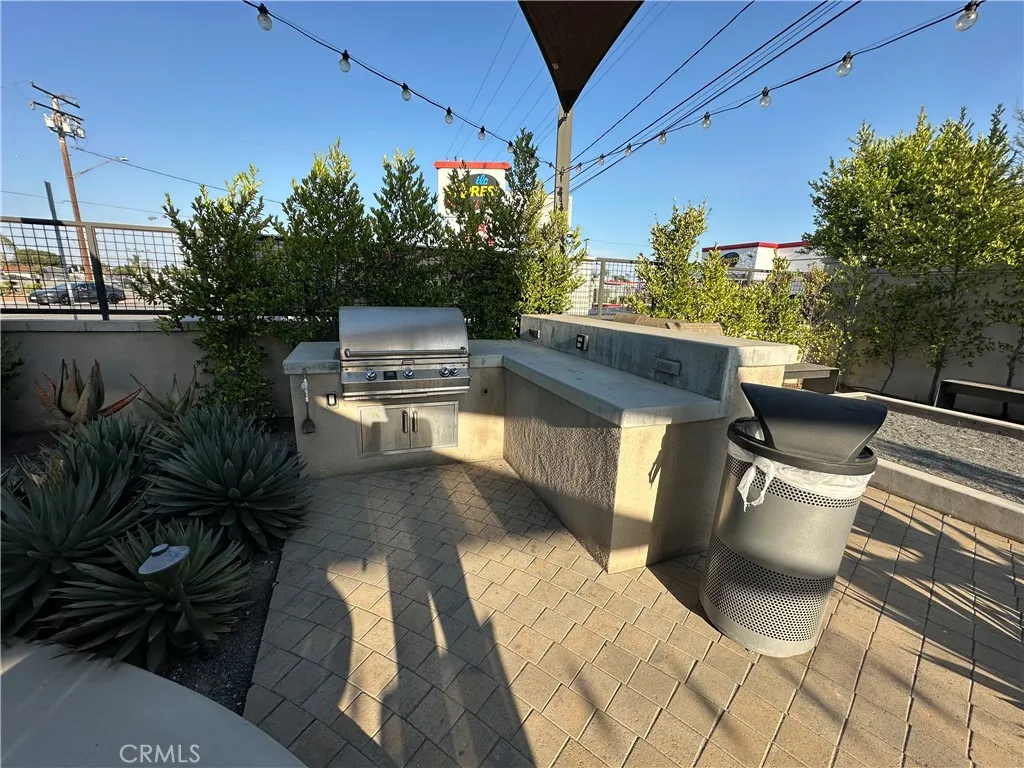 17612 Garden House Lane