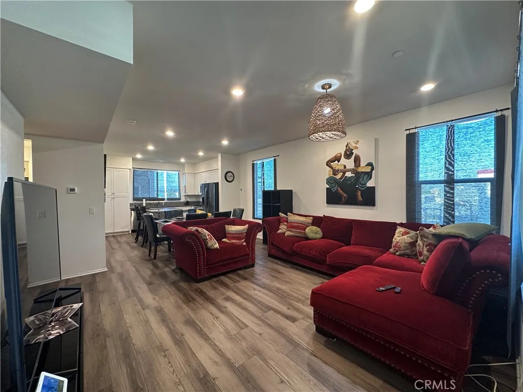 17612 Garden House Lane