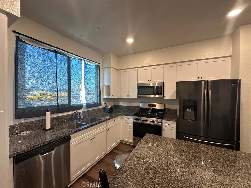 17612 Garden House Lane